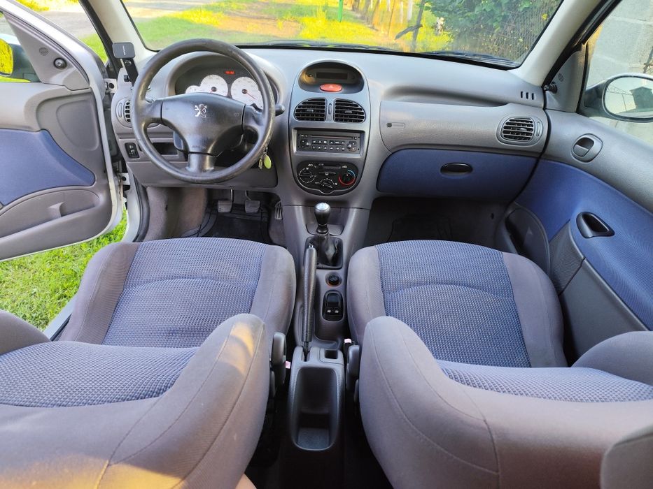 Peugeot 206 1.4 Benzină 2003.AC funcțional.Acte feb 2027