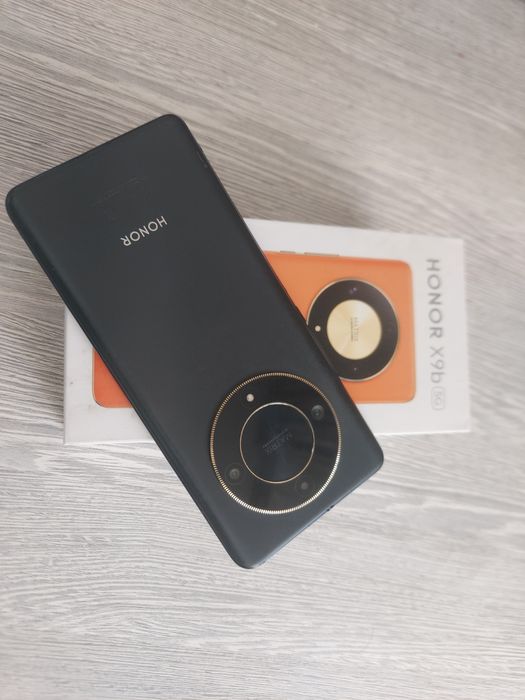 Honor X9b 8/256 в хорошем состоянии