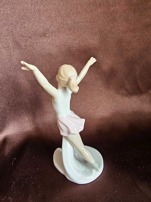 "Фигуристка" Италия