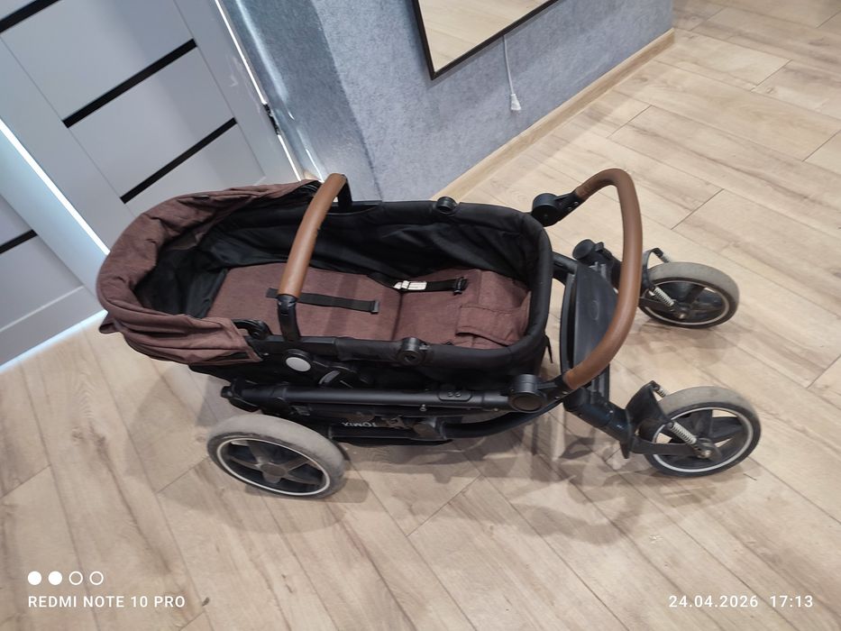 Коляска 2в1 в нормальном состоянии