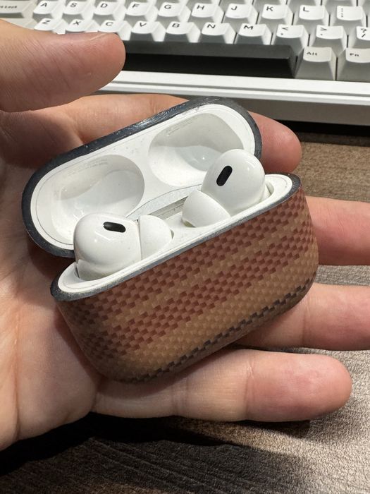 AirPods Pro 2 lightning