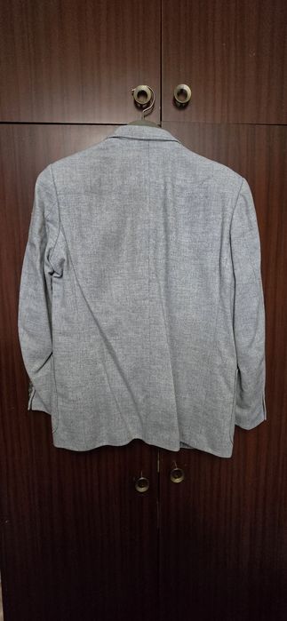 Мъжки костюм L и сака M и L