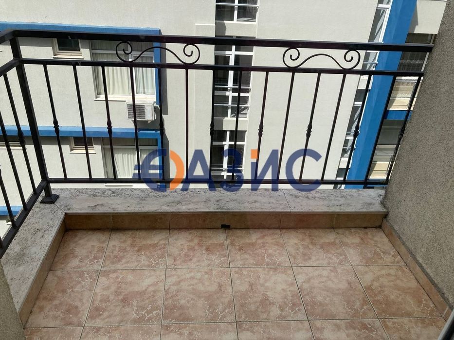 Продава се Едностаен апартамент в к.к. Слънчев бряг - 42 кв.м за 704 €/кв.м - Снимка #9