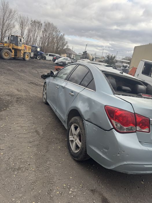 Щевроде круз целиком или на запчасти