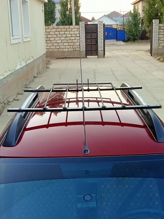 Продам  багажник