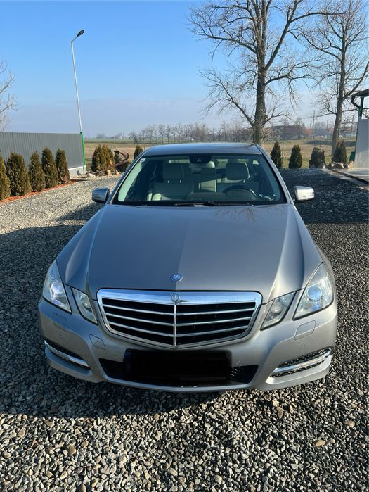 Mercedes Benz E200 CDI