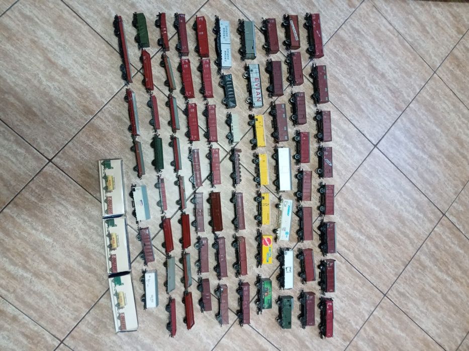 Vagoane marfa trenulet electric scara HO