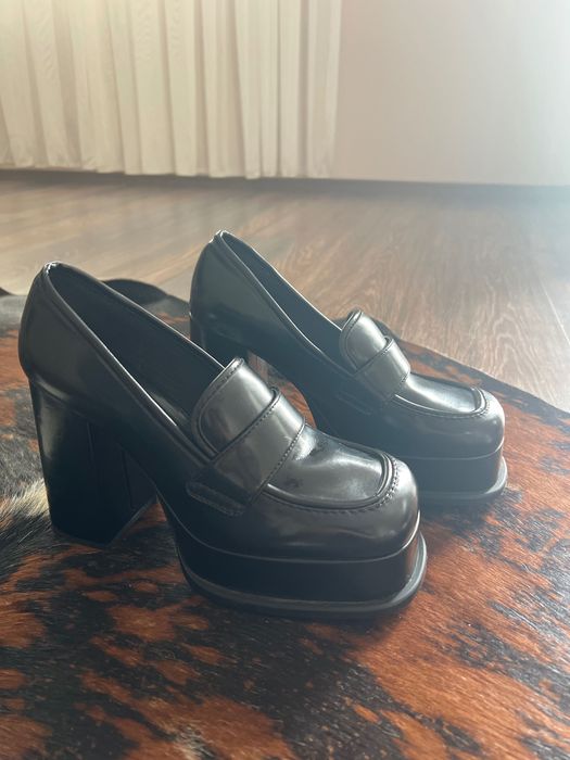 Стилни обувки  H&M