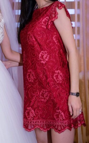 Rochie scurta din dantela