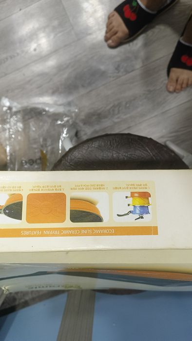 Продаю сковородки новые