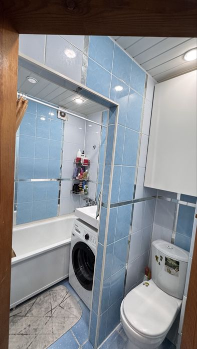 Продам 4х комн квартиру