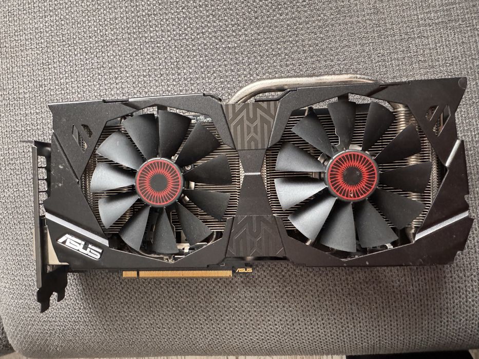 Placa video Asus Strix GTX970 gaming