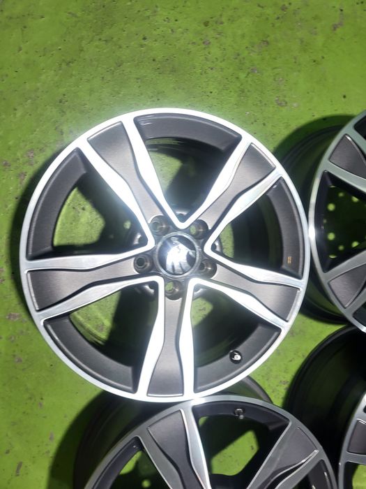 17 5x112 Skoda лети джанти 5х112 шкода