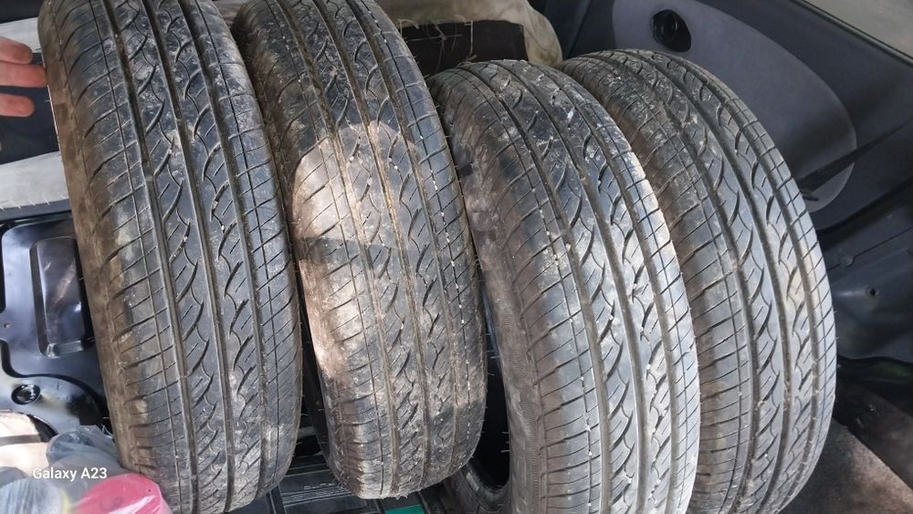 Шина 155/70 R13.