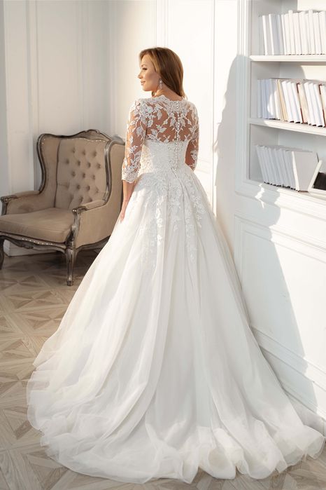 Сватбена рокля, размер 42 (Л)