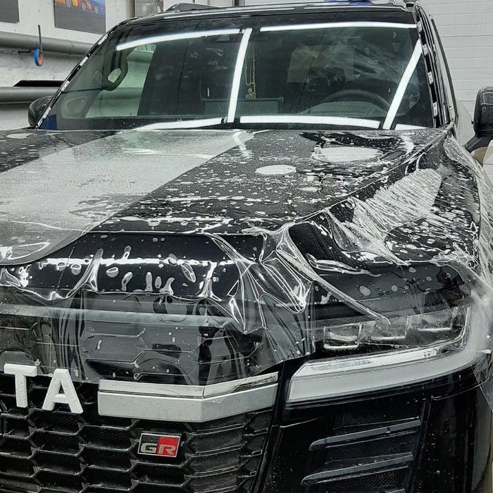 Бронепленка на кузов авто