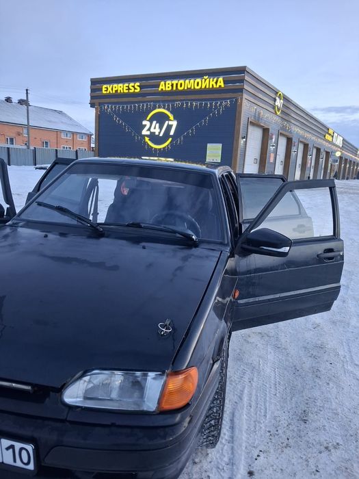 Продам машину ваз2115