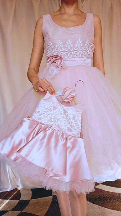 Платья для мамы и дочки