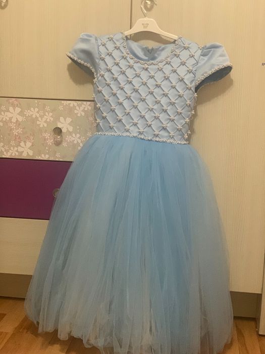 Детское нарядное платье!!!