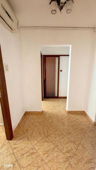Vanzare apartament 4 camere in Micro 39 cu 2 balcoane