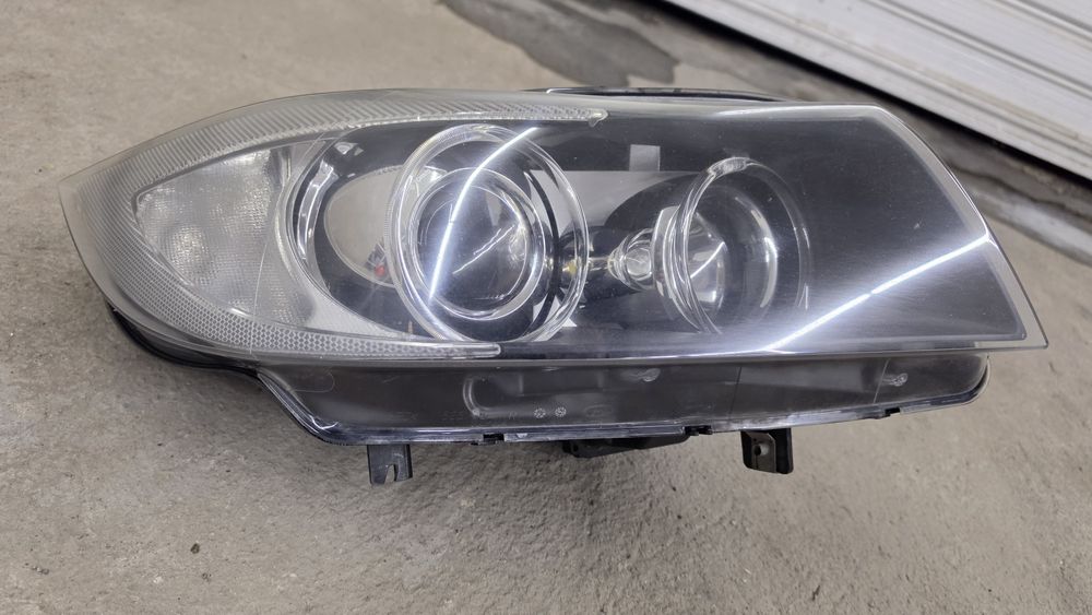 Десен фар бмв е90