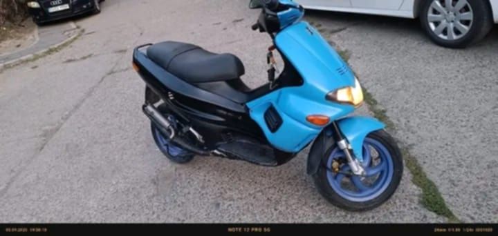 Vand scuter 49 cc 2t