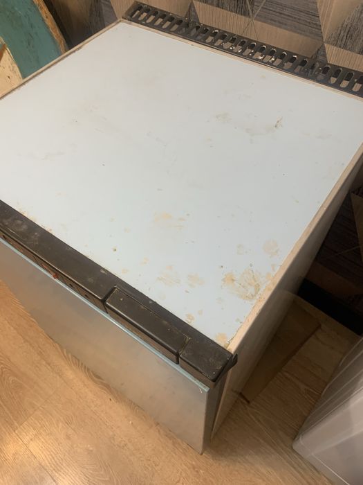 Продам морозильник гиочел 101