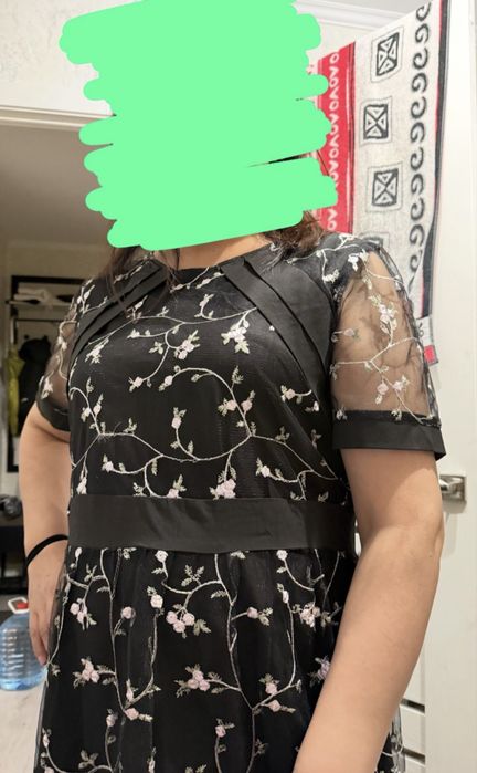 Продам женское платье