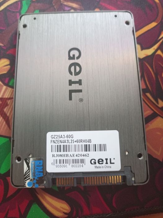 Ssd диск на 60 ГБ