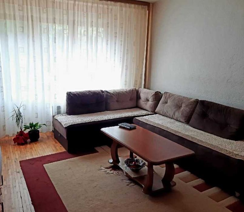 Дава се под наем Тристаен апартамент в Пловдив, Въстанически - 90 кв.м за 341.7 € - Снимка #1