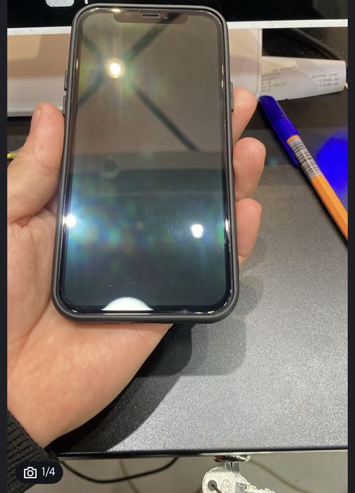 Айфон 11 про.