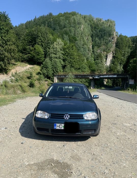 Vând golf 4………..,