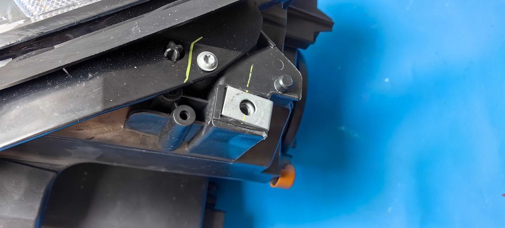 Ляв фар Jeep Compass Bi Xenon LED / Джип Компас Би Ксенон ЛЕД