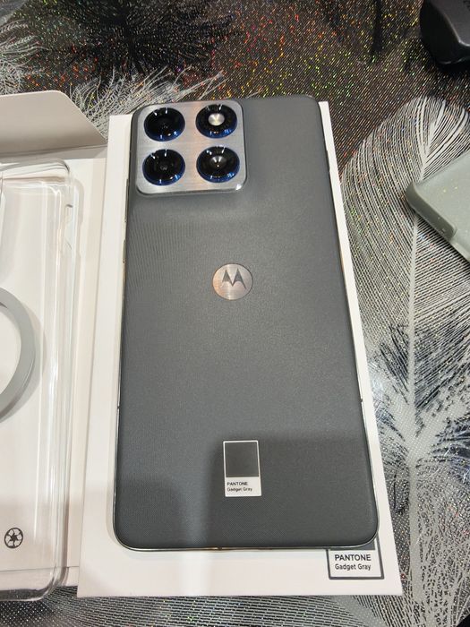 Motorola Edge70 12/512