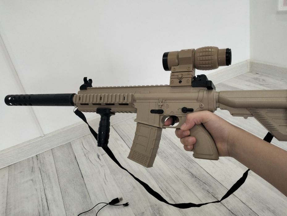 Игрушный автомат с орбизом