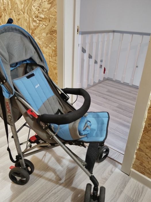 Коляска для ребенка