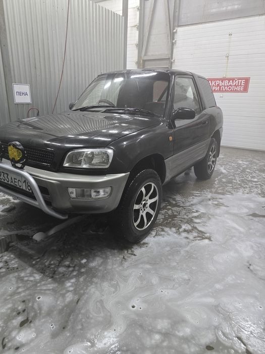 Продам тойота раф 4