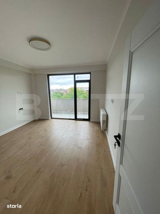 Apartament de vanzare, cu doua camere, 53 mp, zona semicentrala