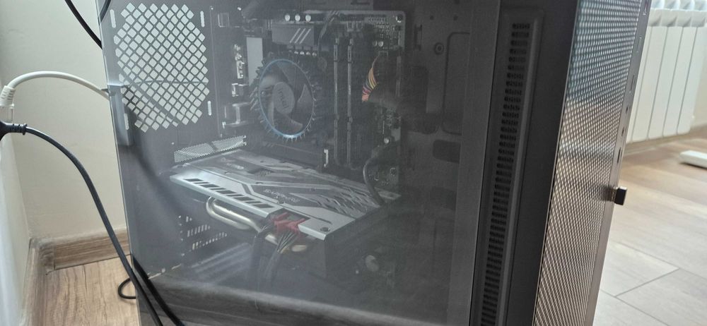 Гейминг компютър i7, 32 GB DDR5