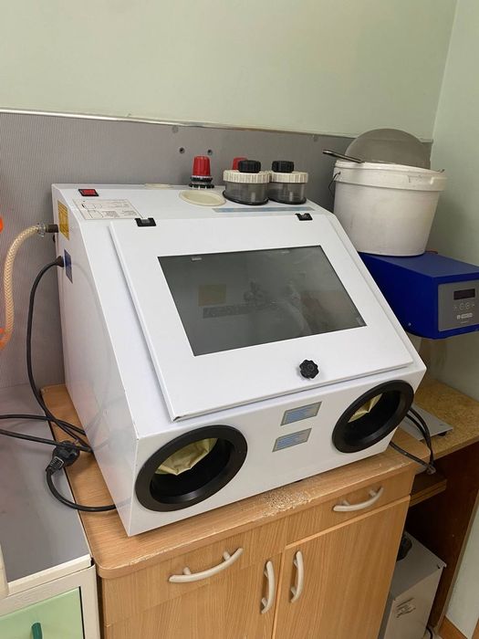 Зуботехническое оборудование