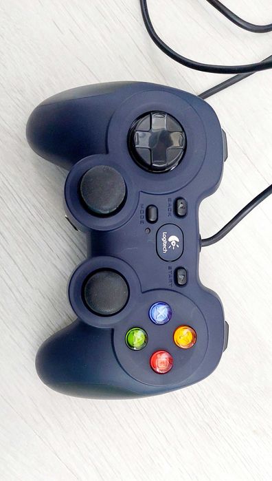 3 PC контролера (Logitech, Genius и Hama) – работещи