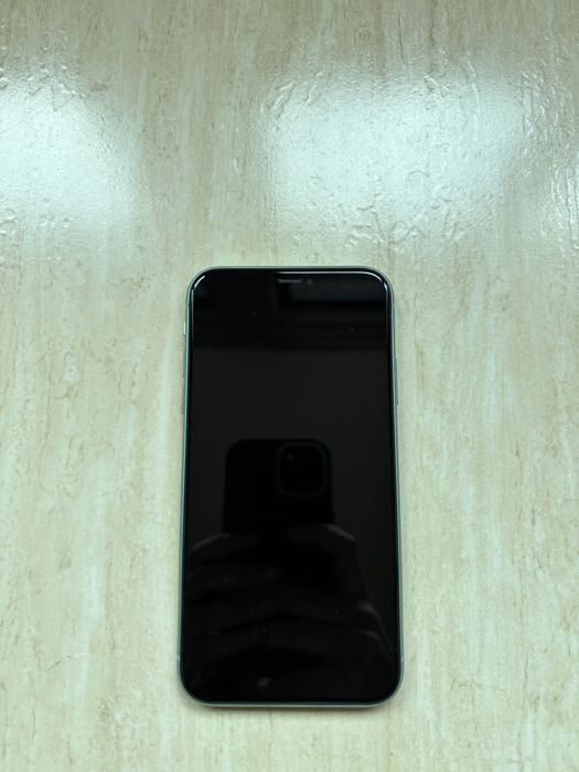 iPhone 11 64GB, Green