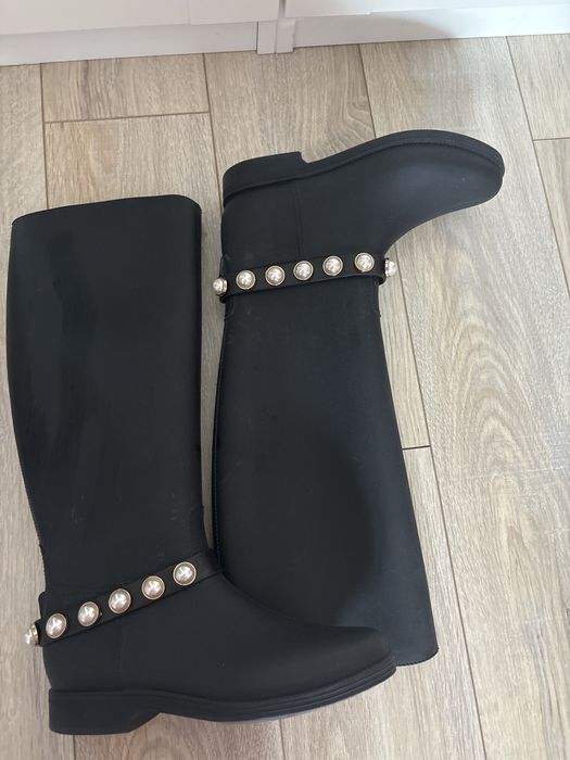 Гумени ботуши с перли