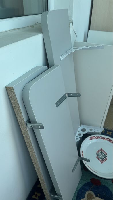 Продам полки для стен