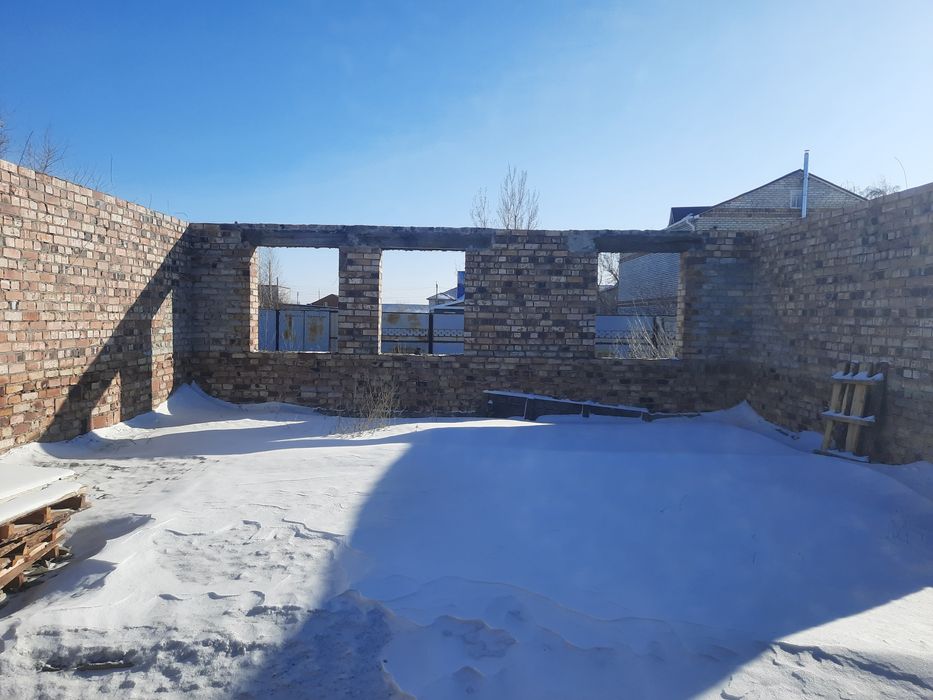 Продам недостроиный дом 15 млн