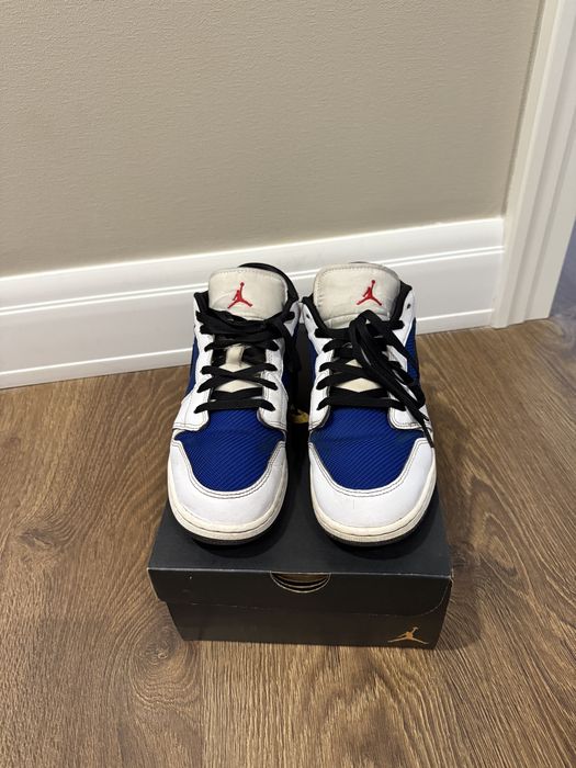 Кроссовки Jordan