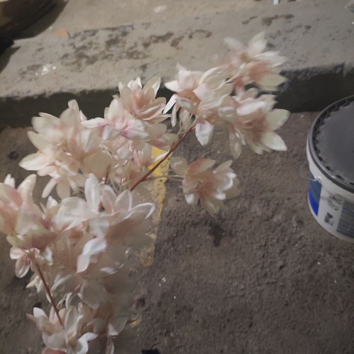 Украшение в виде веток