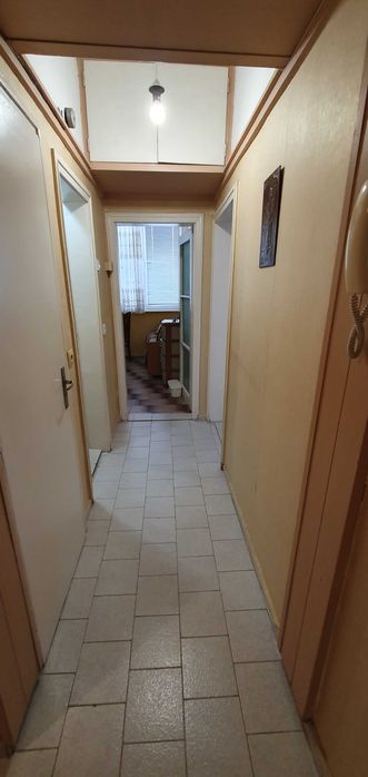 Продавам тристаен апартамент с к/с Лазур с уникална панорама