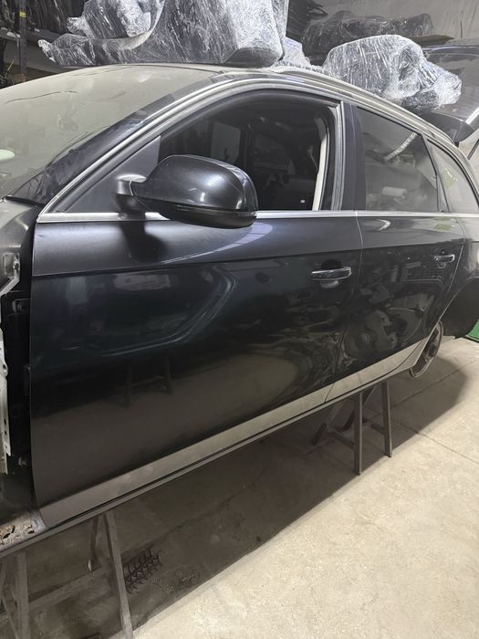 Portiera usa fata spate stanga dreapta Audi A4 B8 8K Break Negru LZ9Y