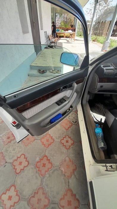 Продается ауди с4 2.8